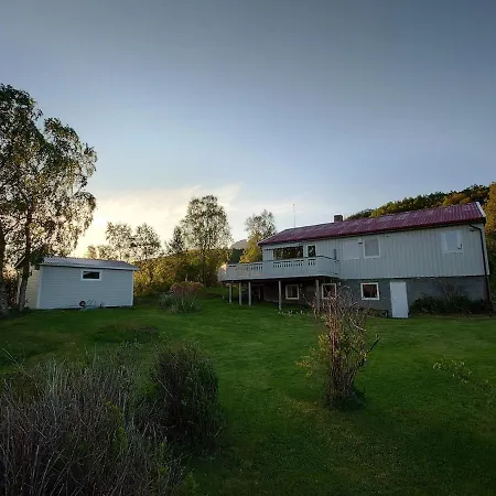 בית נופש Large House With Fjord View On Andorja Ibestad