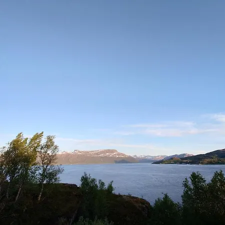 בית נופש Large House With Fjord View On Andorja Ibestad